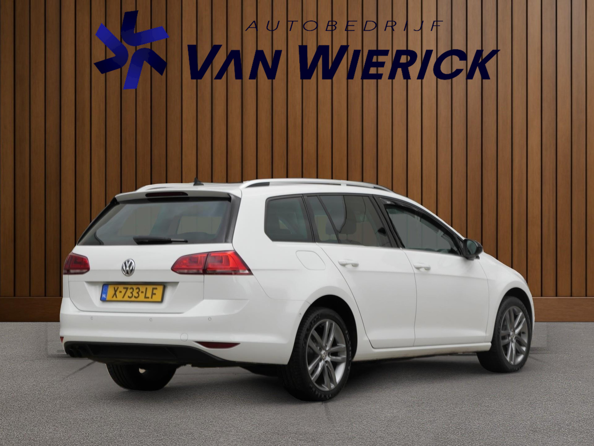 Volkswagen Golf Variant 1.4 TSI Highline 122PK | Xenon | Half leder/stof | Stoelverwarming 47546461-3.jpg | Autobedrijf van Wierick