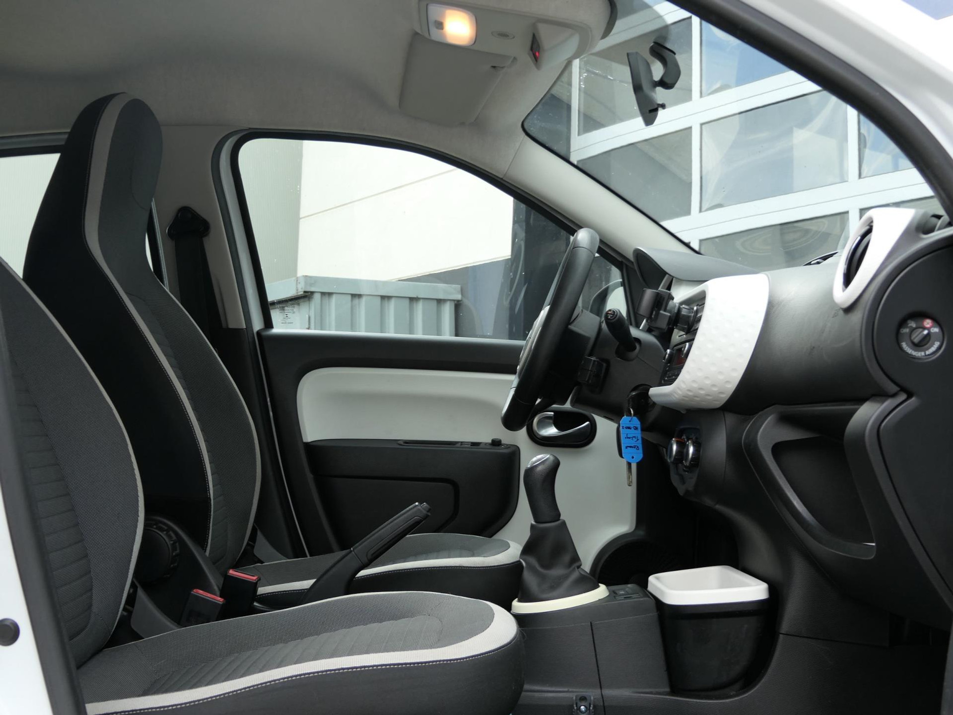 Renault Twingo 1.0 SCe Collection 5-Deurs | Cruise | Airco | Bluetooth 47571984-8.jpg | Autobedrijf van Wierick