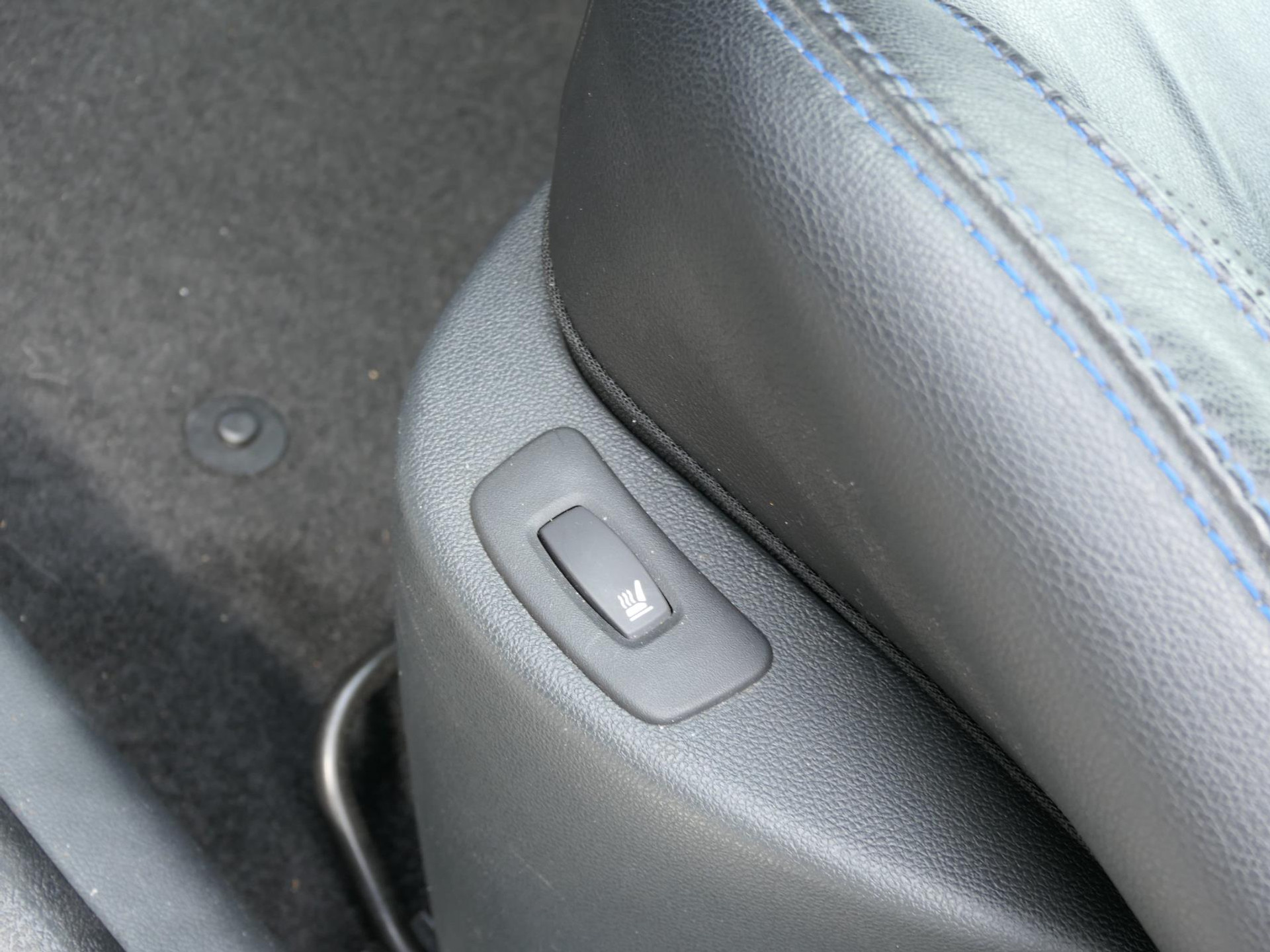 Renault Clio Estate 1.2 TCe 118PK GT-Line | Leer | LED | Camera | Keyless | Climate Control 47572135-15.jpg | Autobedrijf van Wierick