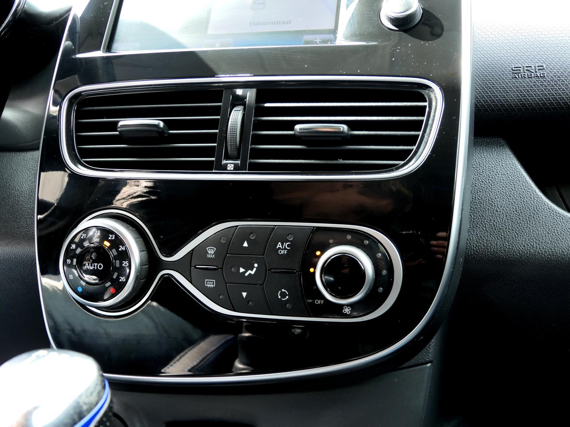 Renault Clio Estate 1.2 TCe 118PK GT-Line | Leer | LED | Camera | Keyless | Climate Control 47572135-18.jpg | Autobedrijf van Wierick