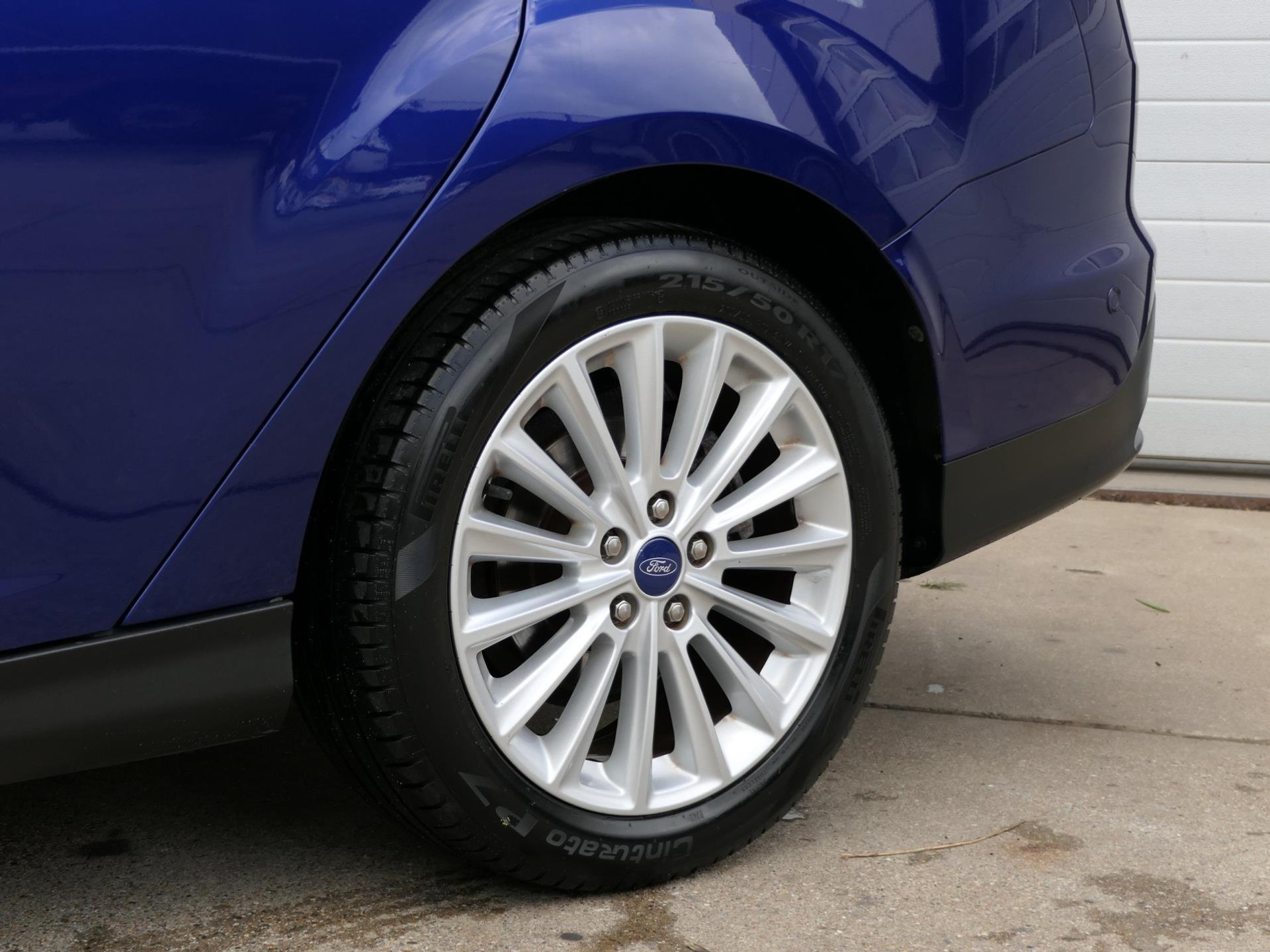 Ford Focus Wagon 1.0 Titanium 125PK! | Cruise | Clima | Navi | Nette Staat 47646471-4.jpg | Autobedrijf van Wierick
