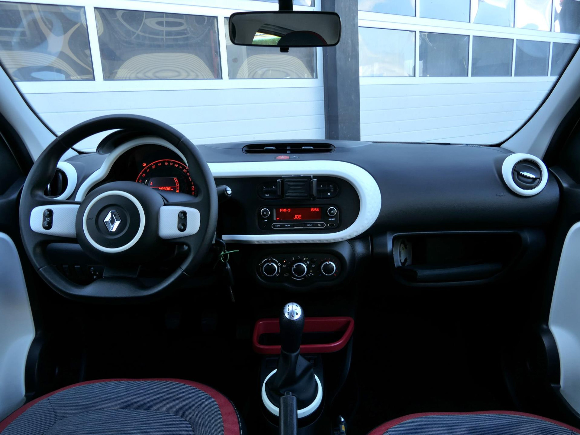 Renault Twingo 1.0 SCe Collection | Airco | Bluetooth | NAP | Nette Staat 47813491-8.jpg | Autobedrijf van Wierick