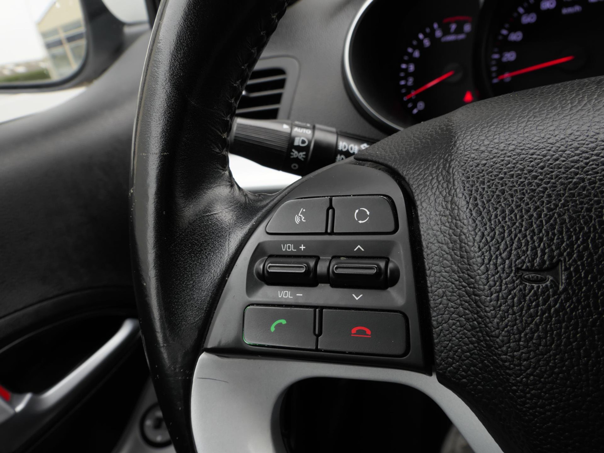 Kia Picanto 1.0 CVVT DynamicLine 5-Deurs | Cruise | Clima | LM Velgen 48085208-16.jpg | Autobedrijf van Wierick