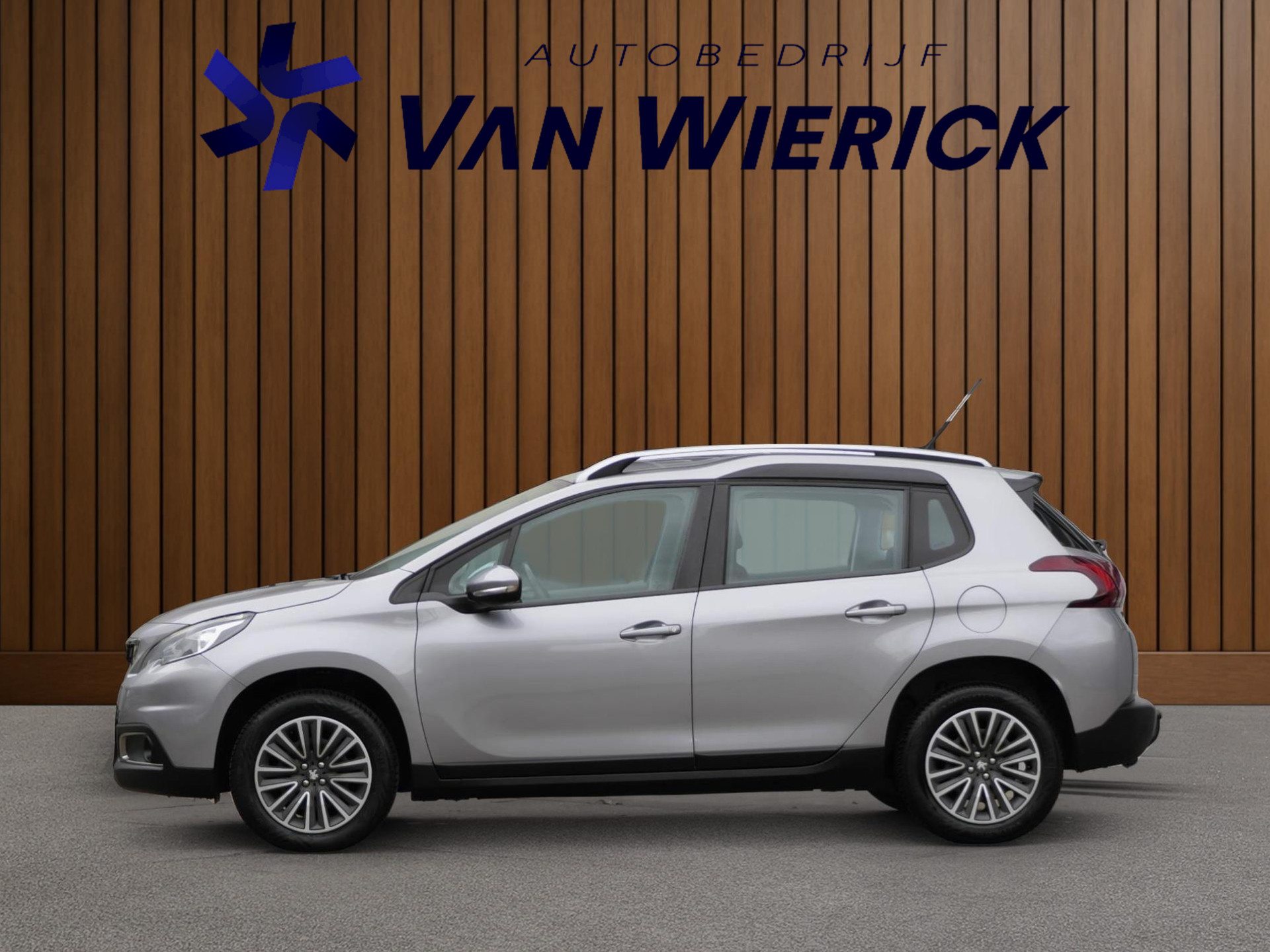 Peugeot 2008 1.2 PureTech Active | Carplay | Cruise | Trekhaak | Distributieriem v.v. 48127615-1.jpg | Autobedrijf van Wierick