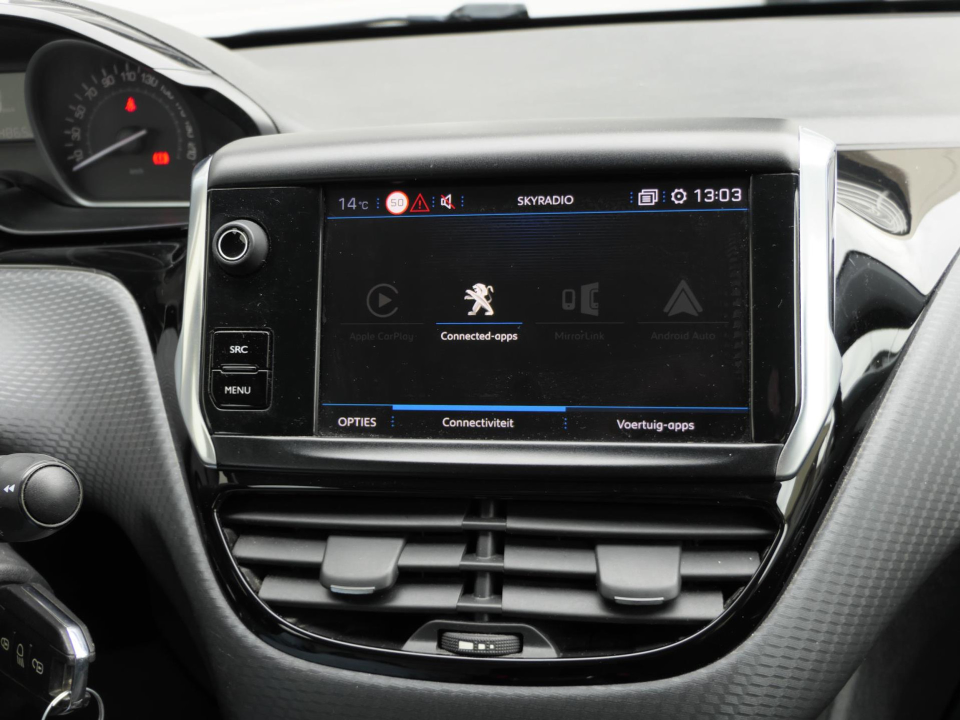 Peugeot 2008 1.2 PureTech Active | Carplay | Cruise | Trekhaak | Distributieriem v.v. 48127615-11.jpg | Autobedrijf van Wierick