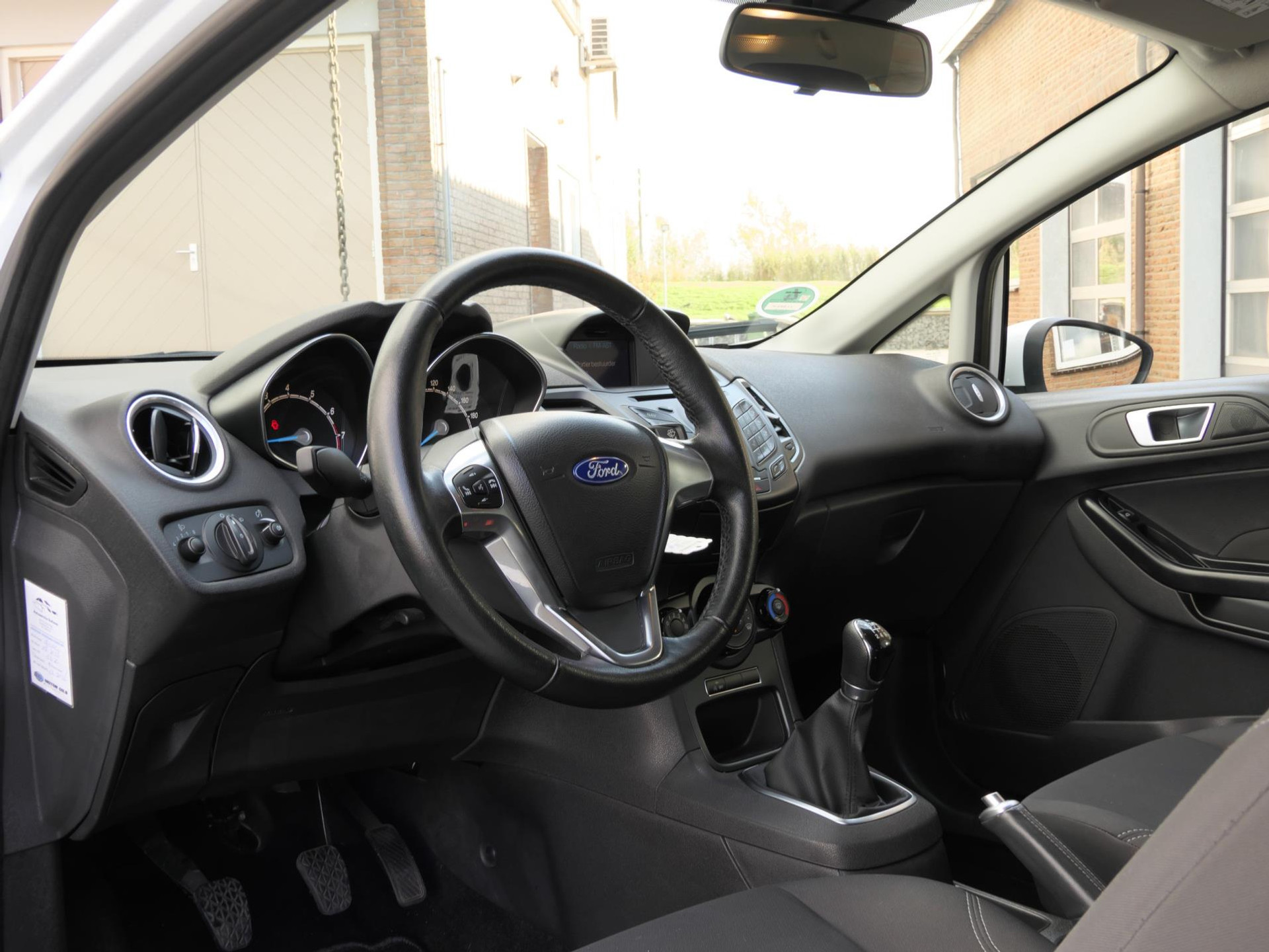 Ford Fiesta 1.0 Style | Bluetooth | Navi | Airco | NAP 48298779-4.jpg | Autobedrijf van Wierick
