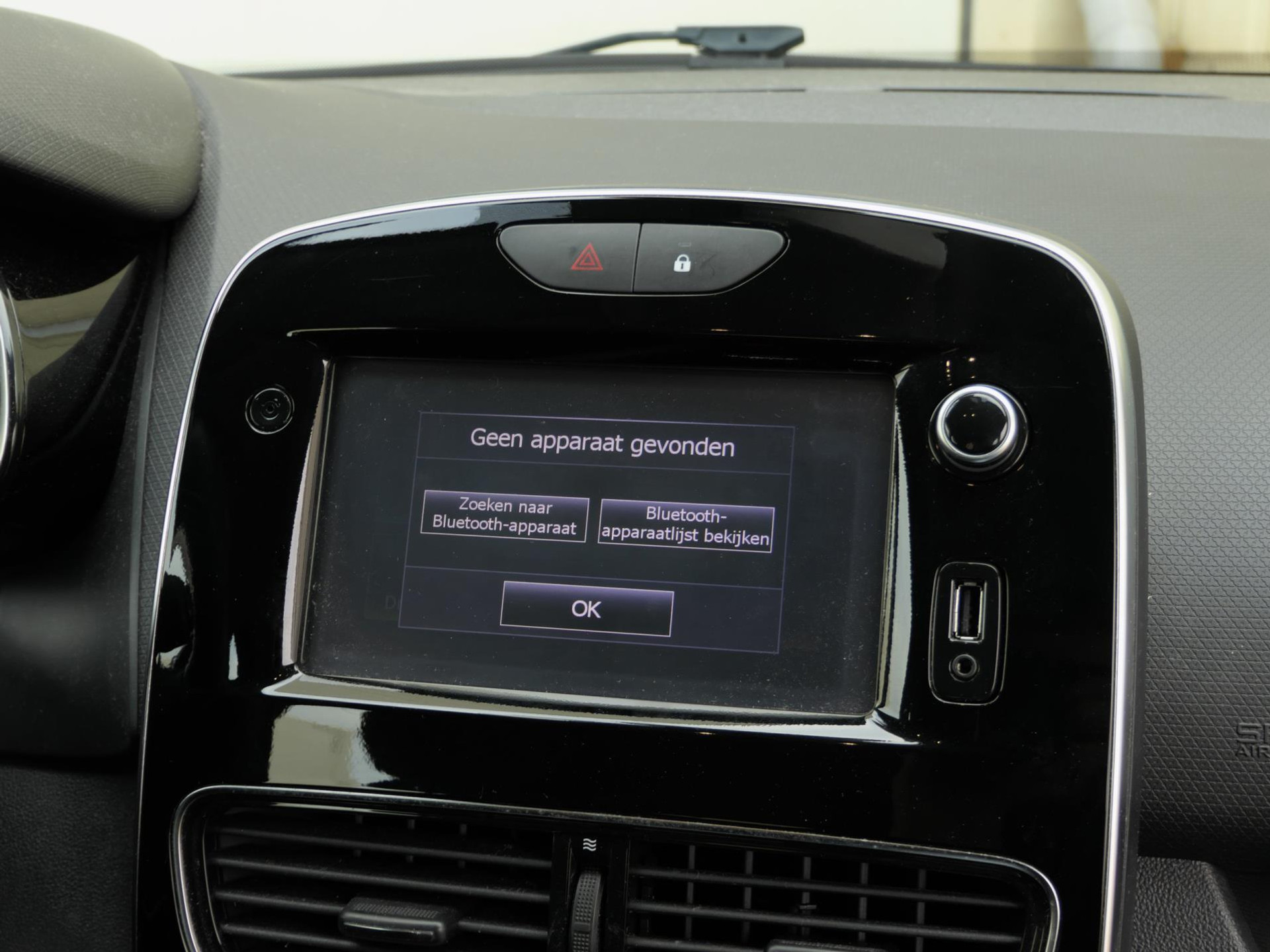 Renault Clio 0.9 TCe Intens | Cruise | Led | Half stof/leer | NAP 48468273-12.jpg | Autobedrijf van Wierick