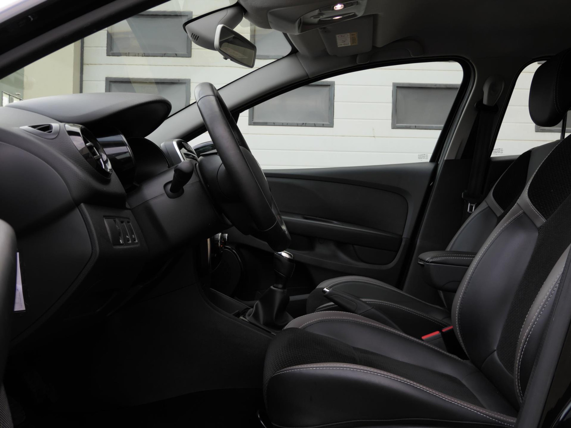 Renault Clio 0.9 TCe Intens | Cruise | Led | Half stof/leer | NAP 48468273-8.jpg | Autobedrijf van Wierick