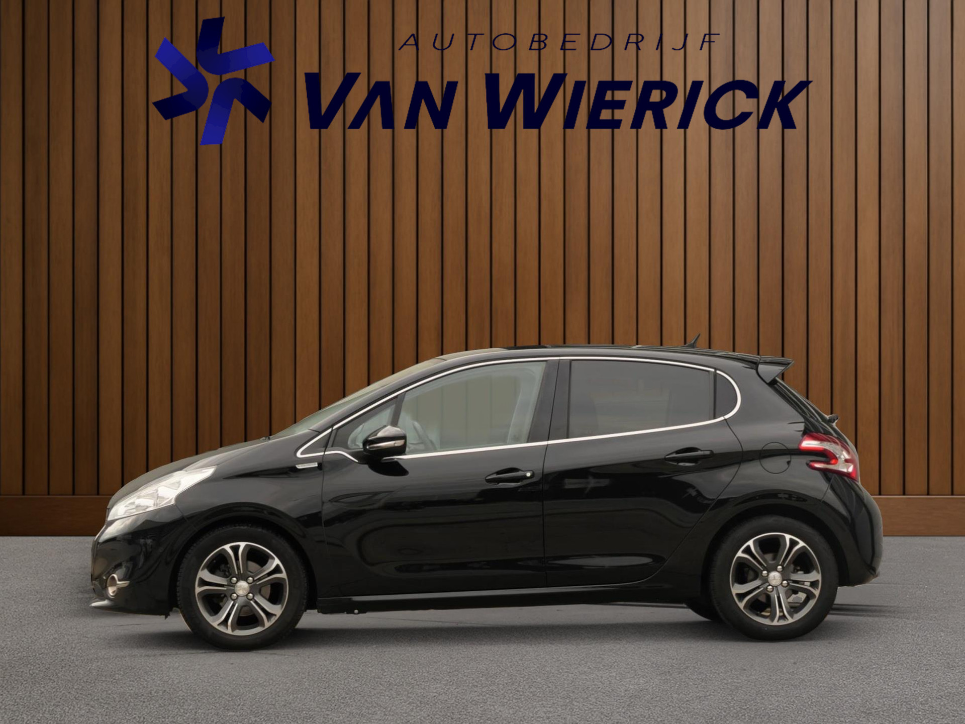 Peugeot 208 1.6 VTi Intuïtive 120PK! | Cruise | Bluetooth | Clima | Parkeersensoren 48534708-1.jpg | Autobedrijf van Wierick