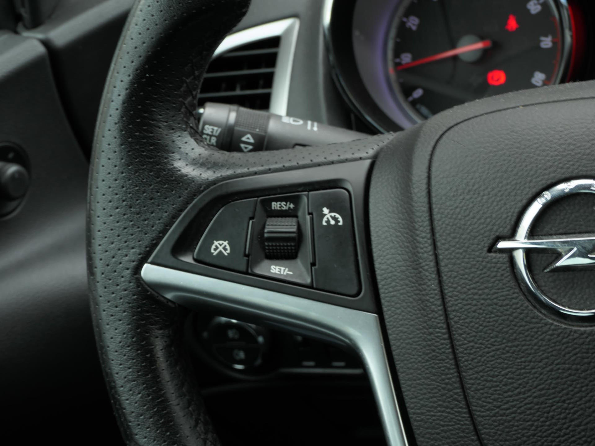 Opel Astra Sports Tourer 1.4 Turbo Sport 120PK! | Clima | Cruise | PDC | Bluetooth 48552548-14.jpg | Autobedrijf van Wierick