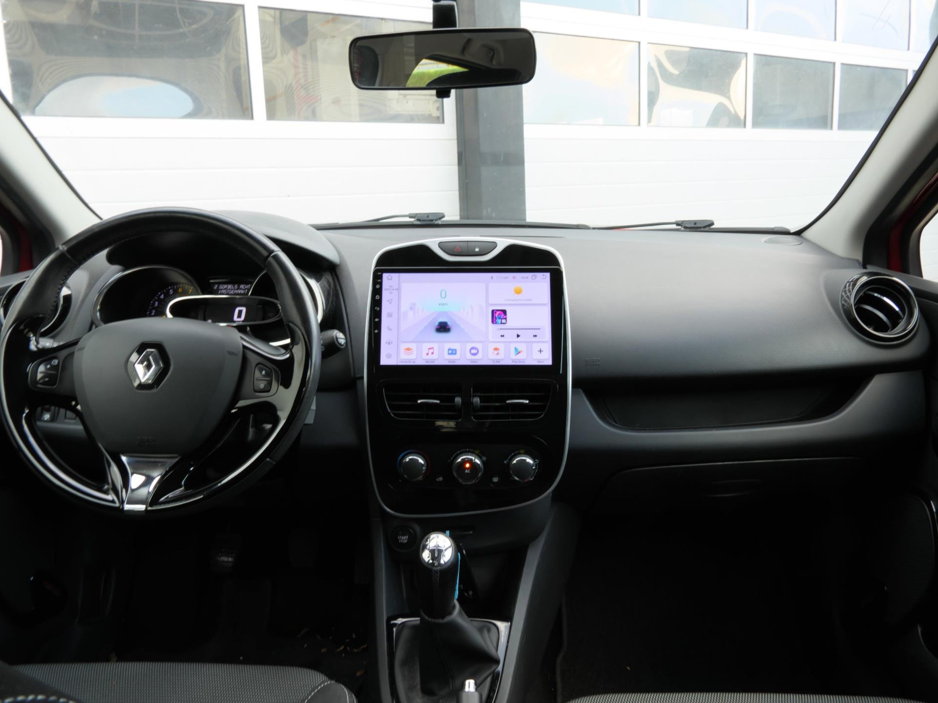 Renault Clio 0.9 TCe Expression 5-Deurs | Carplay | Cruise | Afneembare trekhaak 48575734-7.jpg | Autobedrijf van Wierick