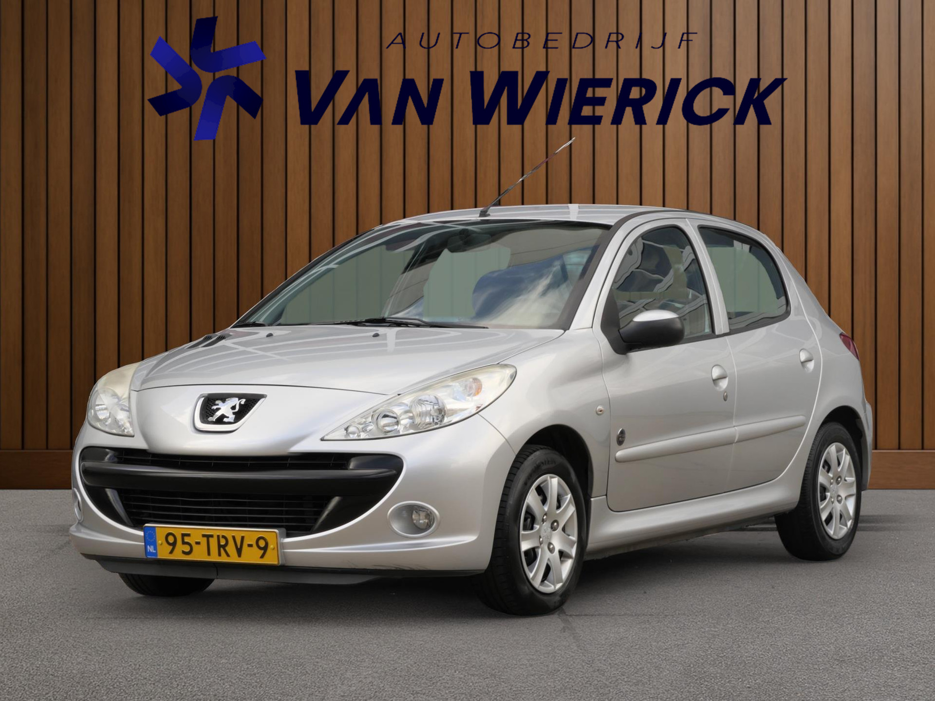 Peugeot 206 + 1.4 Urban Move 5-Deurs |Cruise | Airco | Elektrische ramen | NAP 48660287-0.jpg | Autobedrijf van Wierick