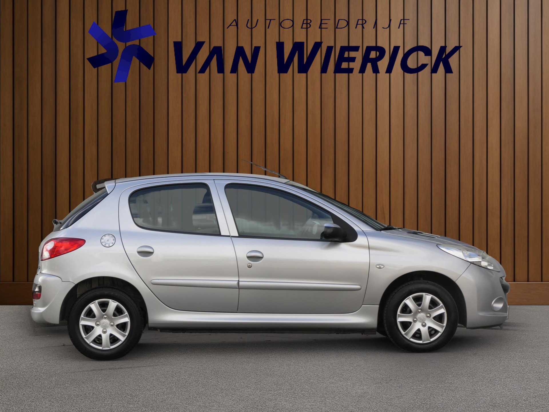 Peugeot 206 + 1.4 Urban Move 5-Deurs |Cruise | Airco | Elektrische ramen | NAP 48660287-2.jpg | Autobedrijf van Wierick