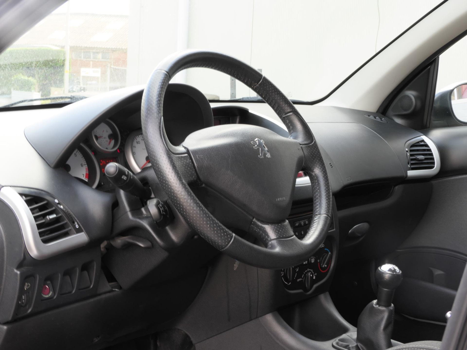 Peugeot 206 + 1.4 Urban Move 5-Deurs |Cruise | Airco | Elektrische ramen | NAP 48660287-4.jpg | Autobedrijf van Wierick