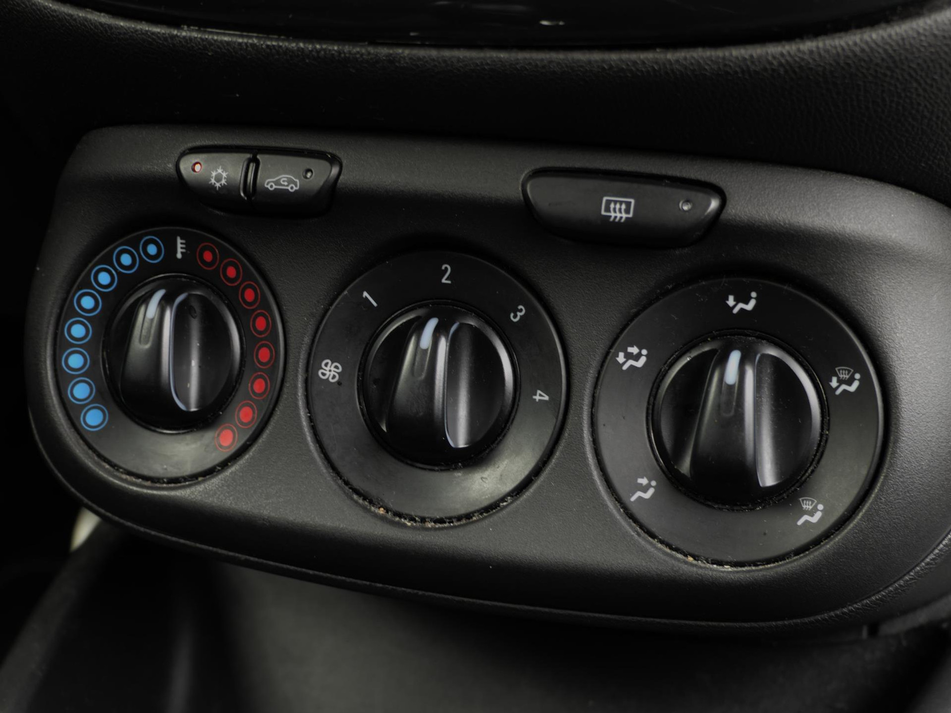 Opel Corsa 1.0 Turbo Cosmo | Camera | Cruise | 6-Bak | 17-Inch | Airco 48724613-13.jpg | Autobedrijf van Wierick