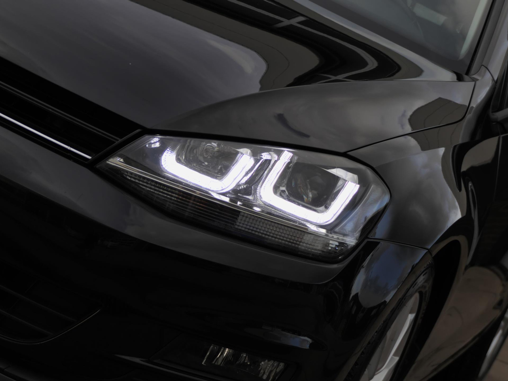 Volkswagen Golf 1.2 TSI Comfortline | Cruise | Trekhaak | Led 48725379-4.jpg | Autobedrijf van Wierick