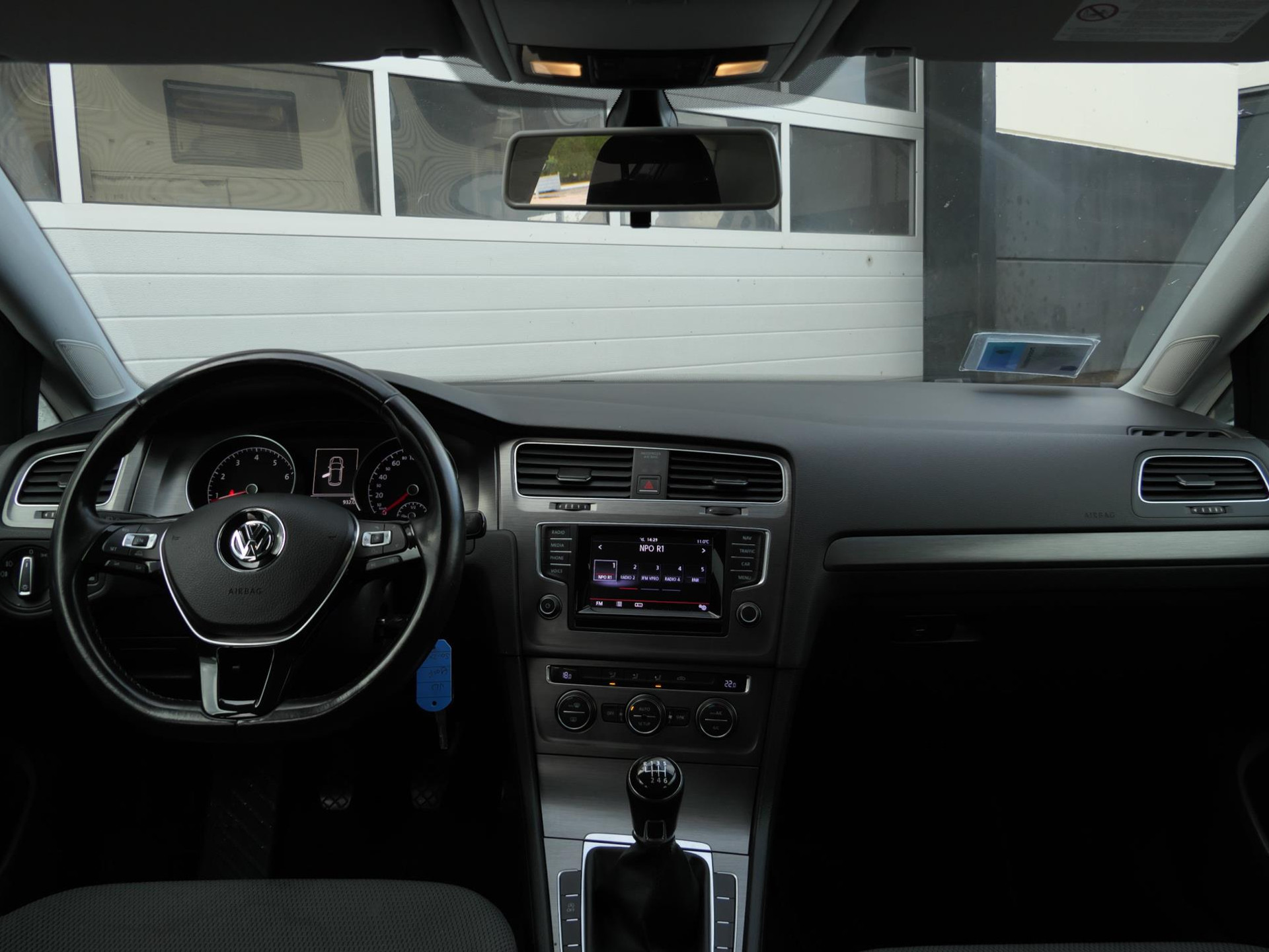 Volkswagen Golf 1.2 TSI Comfortline | Cruise | Trekhaak | Led 48725379-9.jpg | Autobedrijf van Wierick