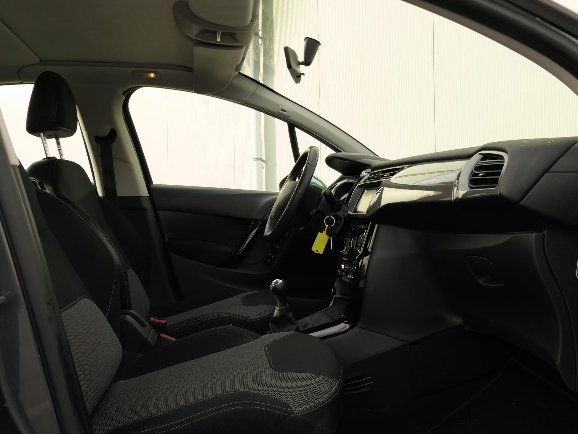 Citroën C3 1.2 VTi Collection 5-Deurs | Cruise | Bluetooth | Parkeersensoren 48725447-9.jpg | Autobedrijf van Wierick