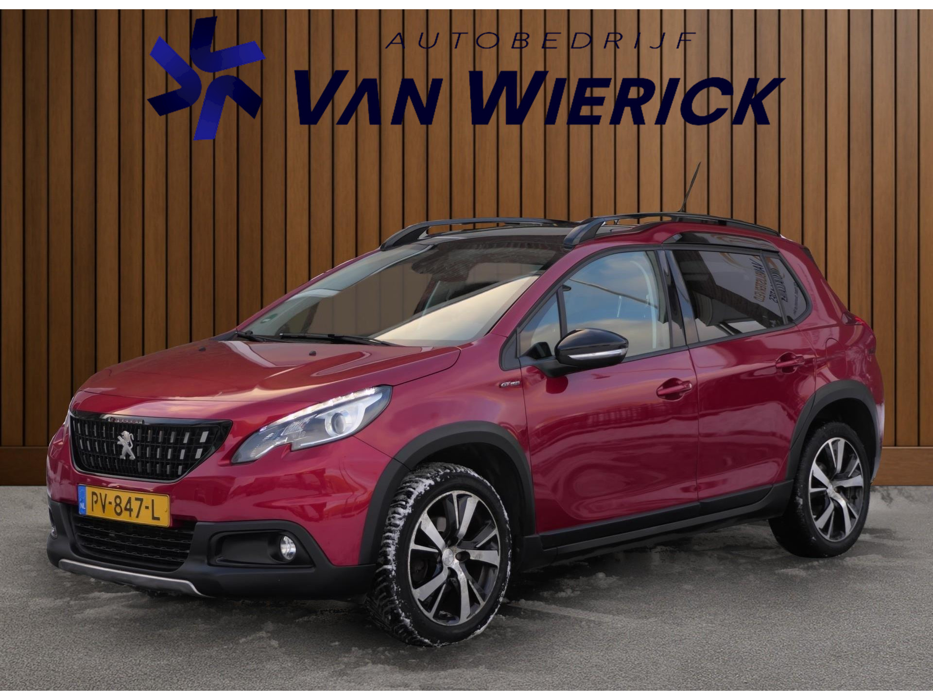 Peugeot 2008 1.2 PureTech GT-line 110PK! | Pano-dak | Led | Apple Carplay | Half leer/stof | 50395440-0.jpg | Autobedrijf van Wierick