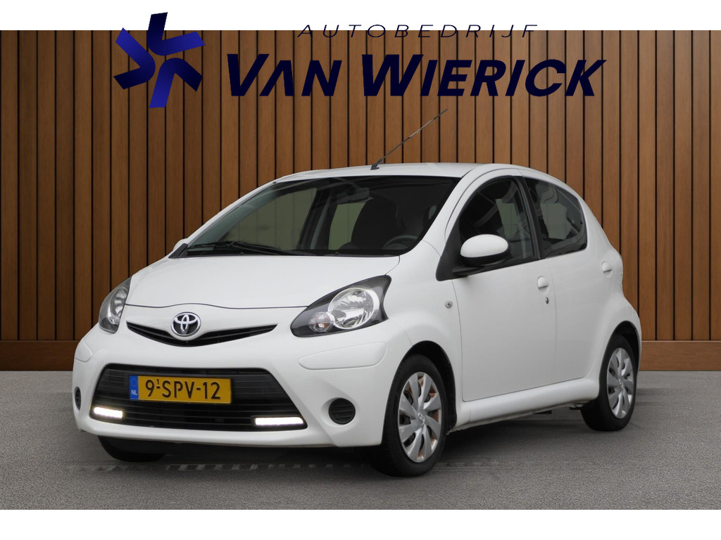 Toyota Aygo 1.0 VVT-i Aspiration 5-Deurs Automaat | Bluetooth | Airco | NAP 51307374-0.jpg | Autobedrijf van Wierick