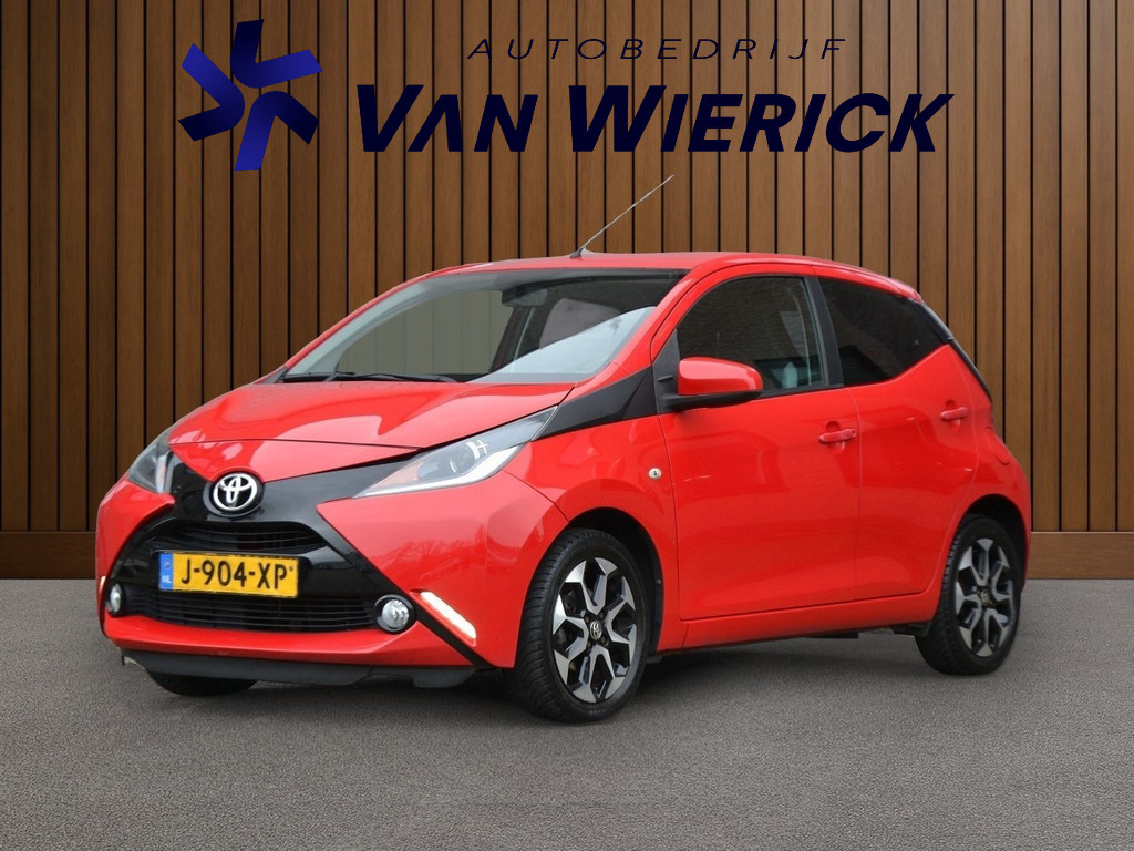 Toyota Aygo 1.0 VVT-i x 5-Deurs 6 Maanden Garantie! | Camera | Bluetooth | Airco 53479962-0.jpg | Autobedrijf van Wierick