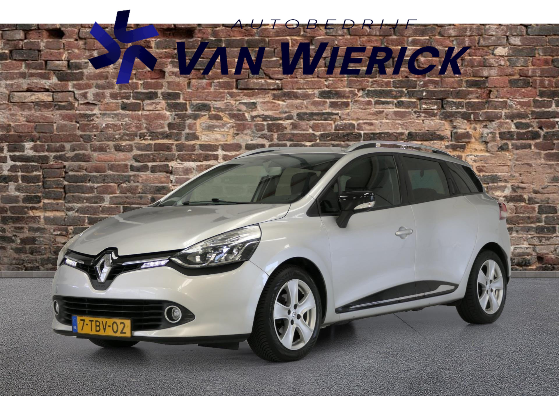 Renault Clio Estate 0.9 TCe Dynamique | Navi | Cruise | Airco | LM Velgen | NAP 47462556-0.jpg | Autobedrijf van Wierick