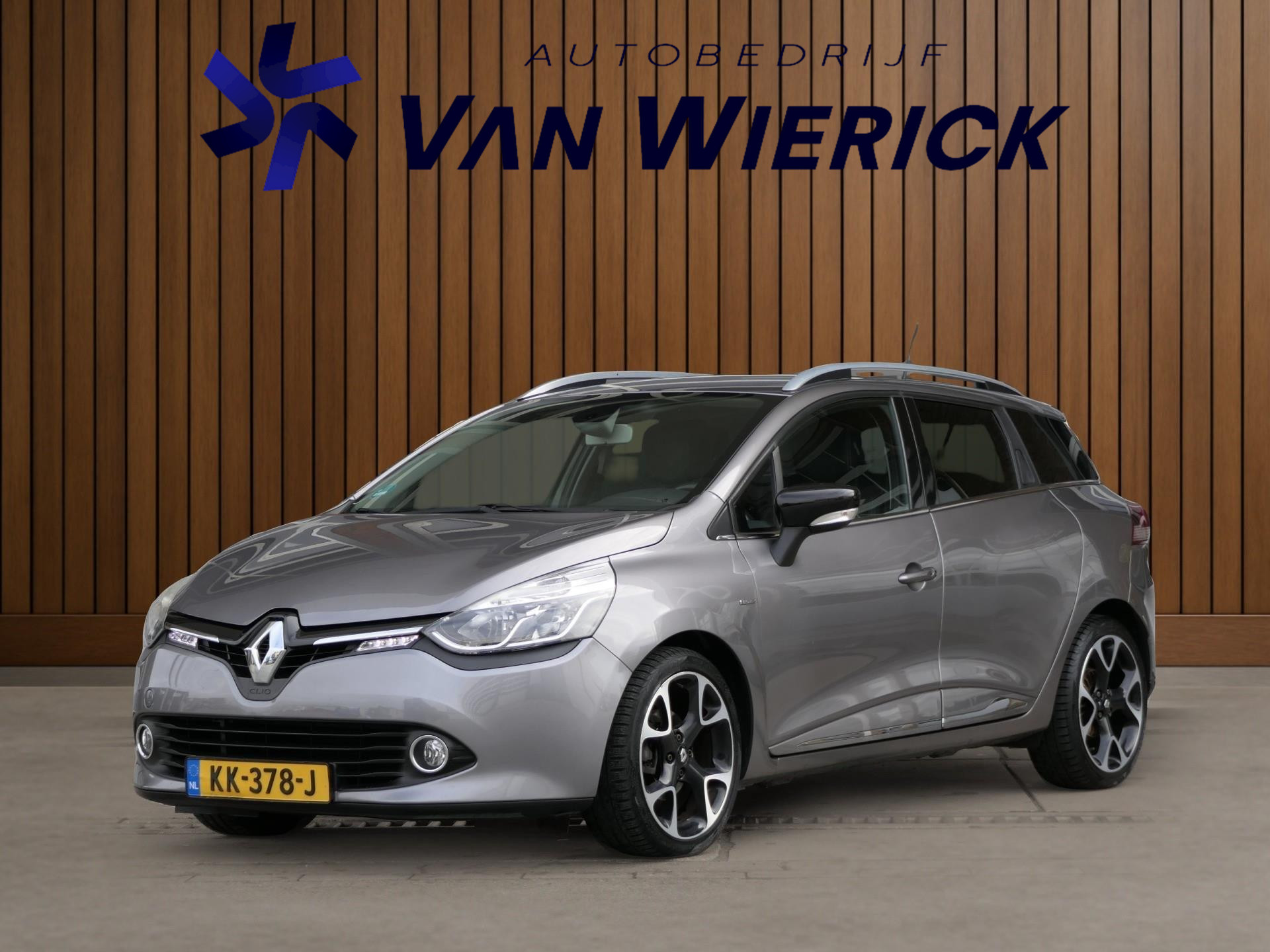 Renault Clio Estate 0.9 TCe Iconic | Leer | Camera | Keyless | Stoelverwarming | Compleet! 47911830-0.jpg | Autobedrijf van Wierick
