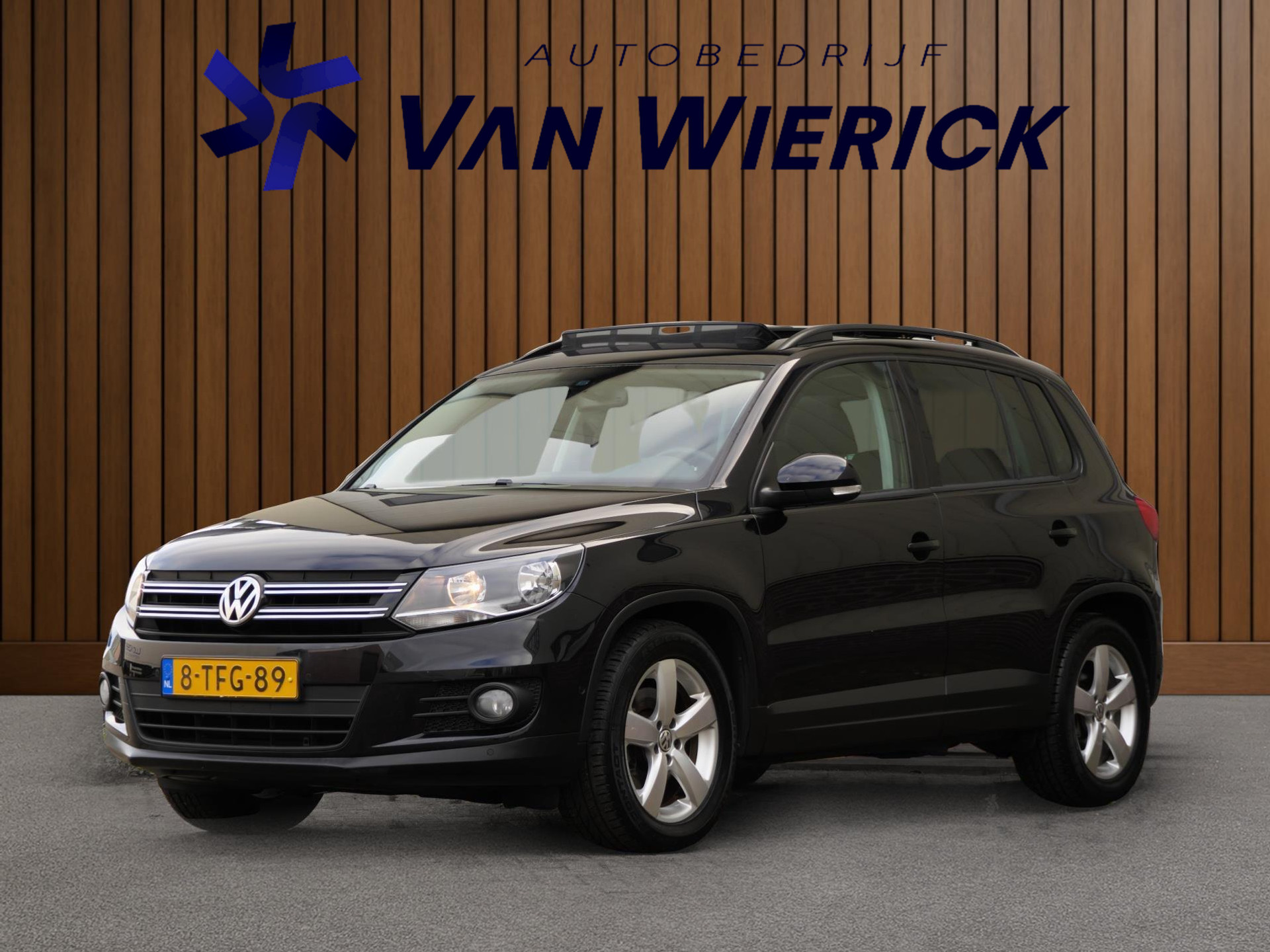 Volkswagen Tiguan 1.4 TSI Comfort&Design Edition | Trekhaak | Kantel/schuif Dak | Cruise 48477593-0.jpg | Autobedrijf van Wierick