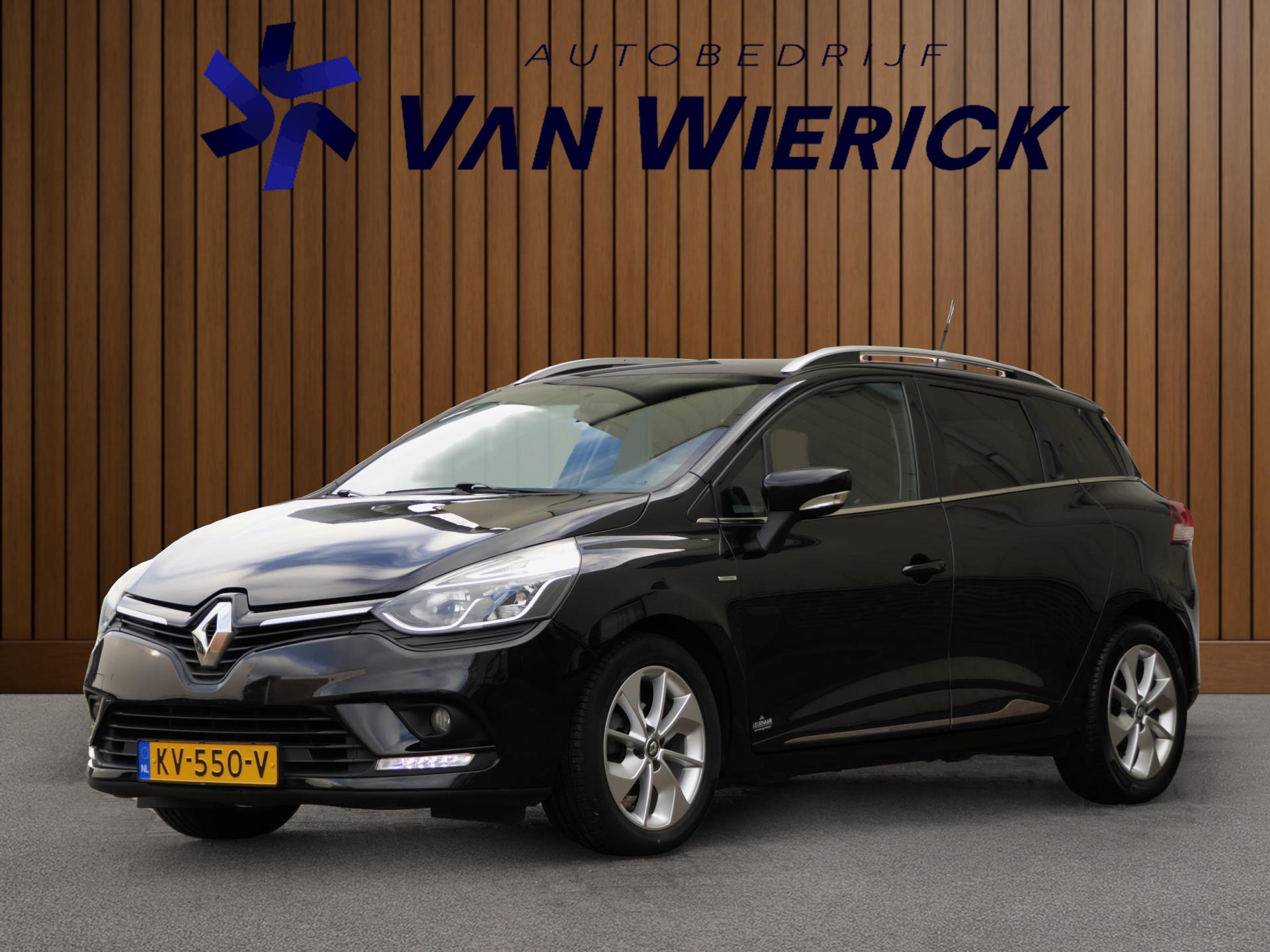 Renault Clio Estate 0.9 TCe Limited | Cruise | PDC | 17 Inch | Nette Staat 48483168-0.jpg | Autobedrijf van Wierick