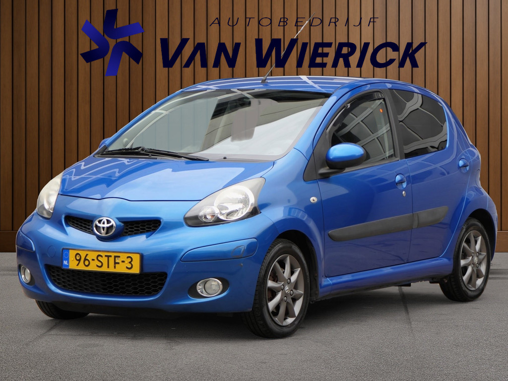 Toyota Aygo 1.0-12V Dynamic Navigator 5-Deurs automaat | Navi | Airco | LM Velgen | NAP | Incl Garantie! 53490682-0.jpg | Autobedrijf van Wierick